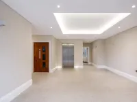Roomspace Serviced Apartments - Trinity House Hotels in Reigate
