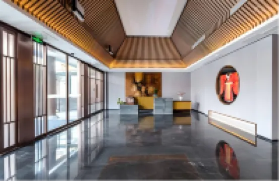 Kaifeng Millennium City Park Gulou Public Square | Yuhefu Classical Garden Resort Hotel