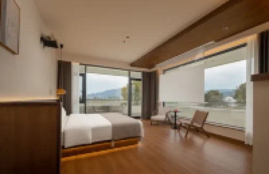 Floral Hotel · YiXiYun Hotel