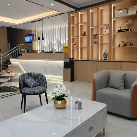 Hongqiao Boutique Hotel