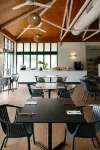 The Leea, Darwin