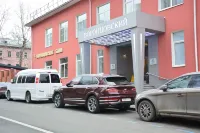 Hotel Vorontsovsky โรงแรมใกล้ครูติตสโกเย โพดโวรีย