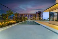 Bo'erman Hot Spring Hotel (Kunming Railway Station Shuangqiao Night Market Branch）