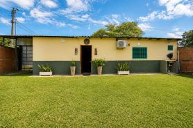 Ulises House · Private Home · Smart Check-in 24/7
