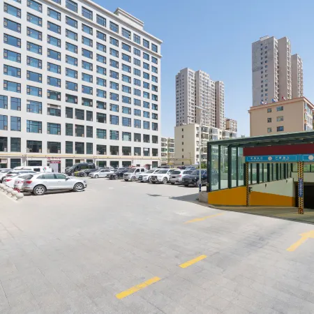 Wuwei Jinwu International Hotel