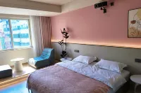 Quansu Theme Hotel (Chizhou RT-Mart) - New