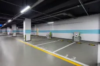 Summit Hotel (Zhaxizong Township Everest Town) - parking
