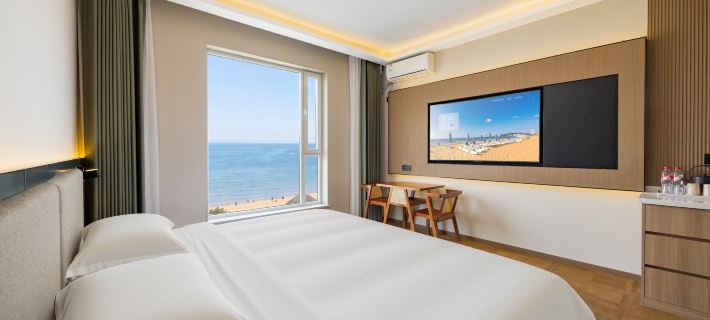 Yinghai Bay Scenic Hotel (Huoju 8th Street International Coastal Baths) Hotels in Weihai