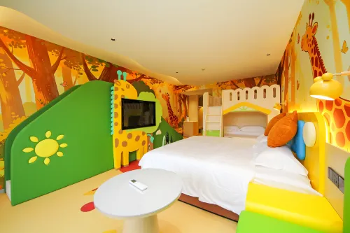 Seatopia Joy Inn Family-friendly Boutique Stay