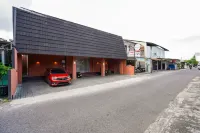 Novhalia Homestay near Jogja Expo Center RedPartner - Bintang 2