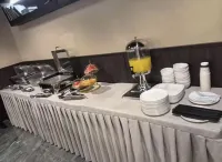 花夏飯店（萬象滙瀘州金融中心店） - 3 星級