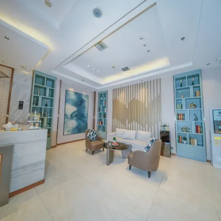 Huanna Hotel (Wuhan Wansongyuan Food Street Wangjiadun East Subway Station)