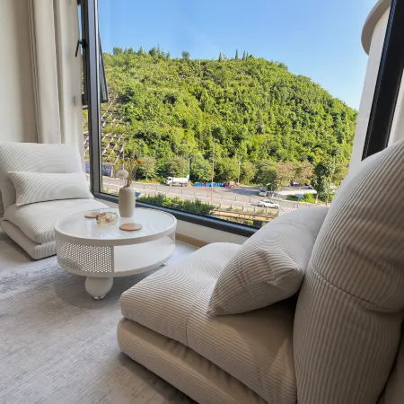 Gershine Hub Hotel (Huangguoshu Waterfalls Scenic Area Ticket Center)