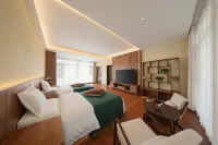 Diebushiyehotel - พร้อมระเบียง
