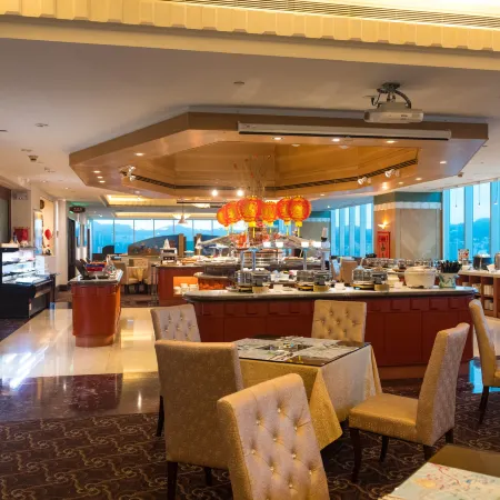 Evergreen Laurel Hotel