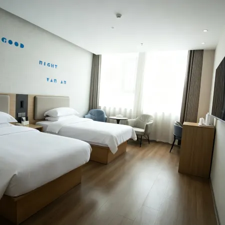 Dingbian Shengtang Hotel