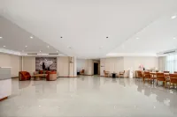 Yayue Hotel Nanmo Hai'an - parking