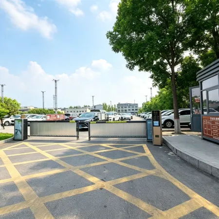 Wenjing Yuelan Hotel (Near Wang Family Courtyard Ticket Office)
