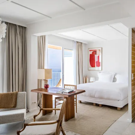 Les Roches Rouges, a Beaumier Hotel
