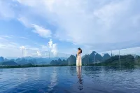 Yintianju Panoramic Light Luxury Hotel (Xingping Ancient Town) - palestra