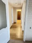 Large 4-room apartment near the center - Bãi đậu xe
