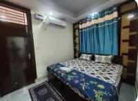 3 bhk Apparment walking distance ganga ji -  Ferienwohnungen