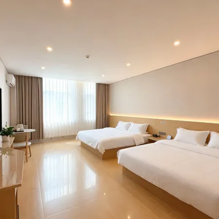 Riyue Bay Light Luxury Hotel