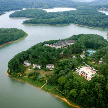 Dalat Edensee Lake Resort & Spa