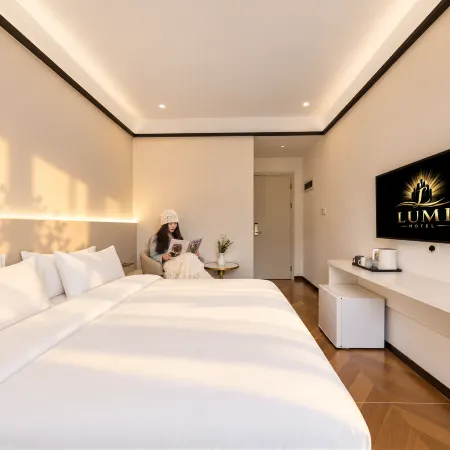 LU MI Hotel(near the Mekong River, with self-service laundry)