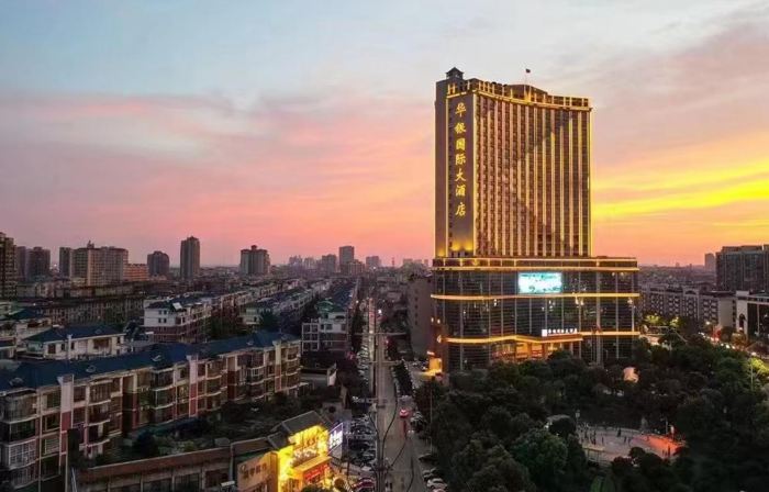 Huayin International Hotel
