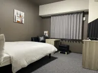 HOTEL ROUTE-INN 에히메현 시코쿠추오시 - 주차장