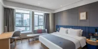 LanOuShangPin Hotel (Xiangyang Wanda Plaza Wuzhong) - Light Luxury Queen Room