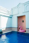 Eaton HK (Langham Hospitality Group) - Rooftop Pools