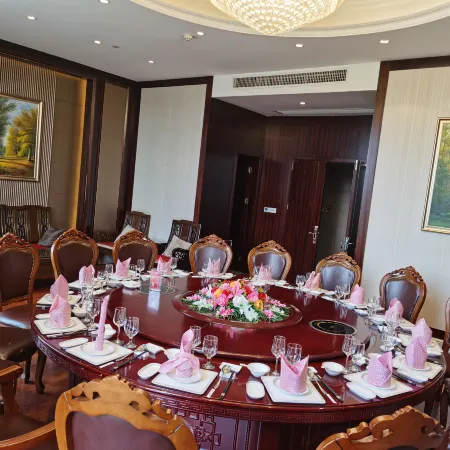 Xingyue International Hotel (Xianghuli Cultural Creative Ancient Street)