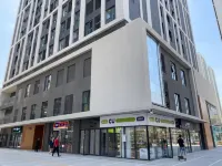 Yueyue Smart Apartment (Linyi China Resources Vientiane Hui Branch)