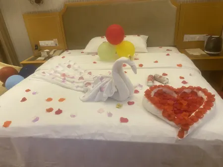 Vienna 3 Best Hotel (Baise Zhongshan Road City Center) Отели рядом с достопримечательностью «Baise University Chengbi Campus»