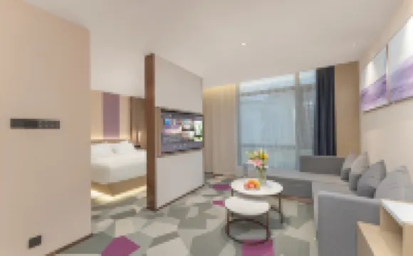 Lavande Hotel (Baoshan Wuzhou International Plaza)