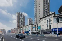Homeinn Selected Hotel (Nanjing Xiongzhou Subway Station Jinning Plaza) Hotels near Zijing Square