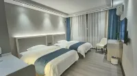 Jianshi Longxin Hotel - Inns