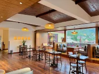 SongPanAnRanSongJuHOTLE