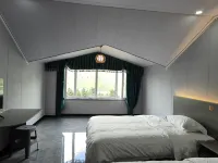 Linshe Hotel (Gunnaisi Scenic Area)