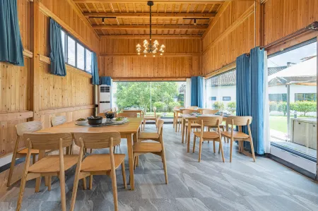 Hongcun, xi met Huangshan night, rural family b&B Отели рядом с достопримечательностью «Yujianxiuli Water Town»