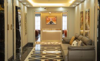 Guangjie Intelligent Business Hotel (Ji'an Railway Station Jinggangshan University)