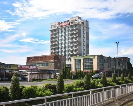 LA Hotel Tawau タワウのホテル