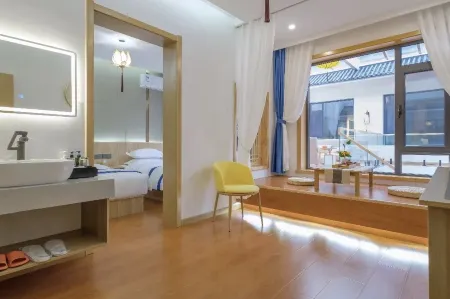 Wutai Mountain Jiuduolian Homestay