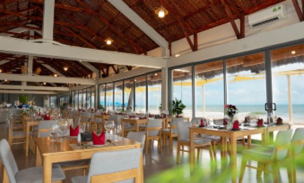 Palace Long Hai Resort