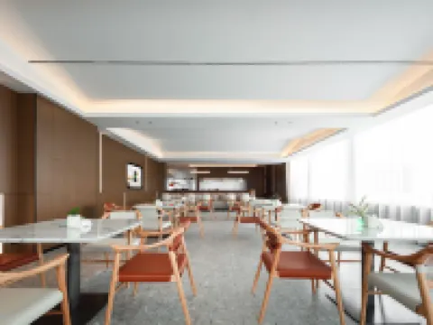 アトゥールホテル 丹陽白城駅眼鏡城 丹陽のホテル