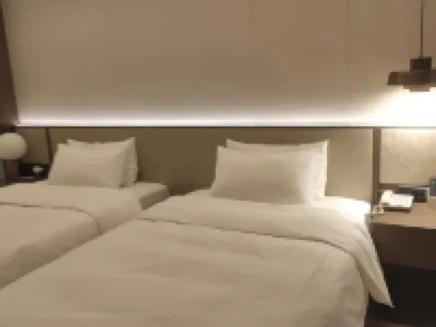 โรงแรมจินเชอ มิวส์ แมนเนอร์ ฉีเซีย โรงแรมในฉีเซีย