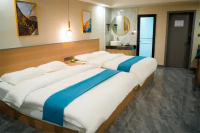 Jinghong Yurun Vientiane Hotel (Guang Zhuang Star Night Market Branch) Hotel di Jinghong