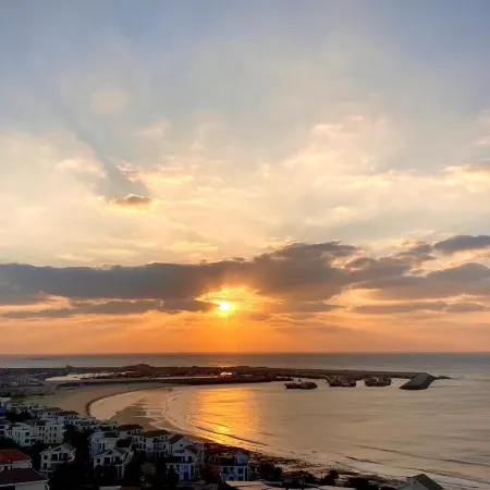 Chongwu Gucheng Yan Hai Scenic Apartment